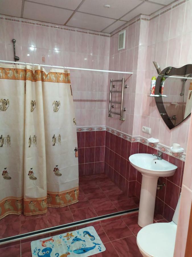 Hotel Tropicana Svitlovods'k Bagian luar foto